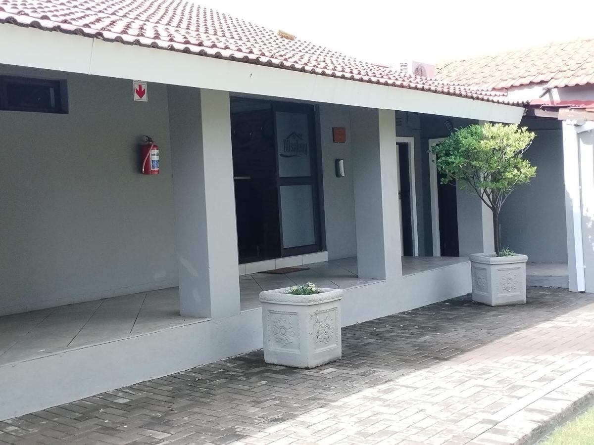 Ditsaleng Bed And Breakfast Vanderbijlpark Exterior foto